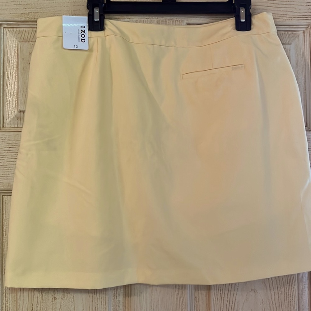 Izod golf skort